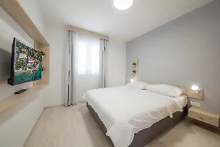 פארק נופש Bellevue Maradiso Village By Aminess אורביץ