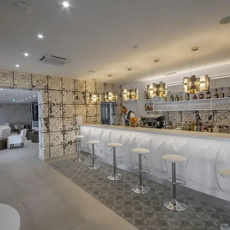 פארק נופש Bellevue Maradiso Village By Aminess אורביץ