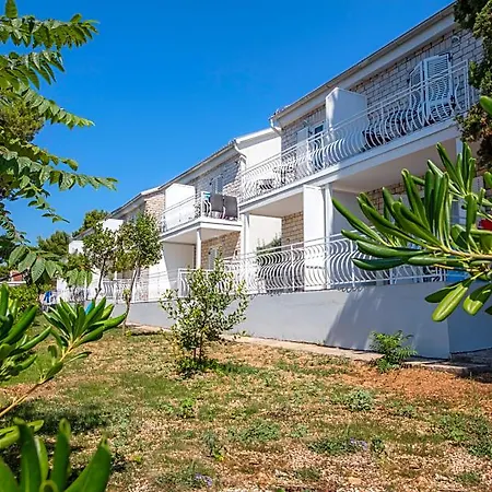 Bellevue Maradiso Village By Aminess منتزه العطل