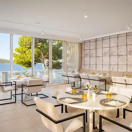 홀리데이파크 Bellevue Maradiso Village By Aminess 4*