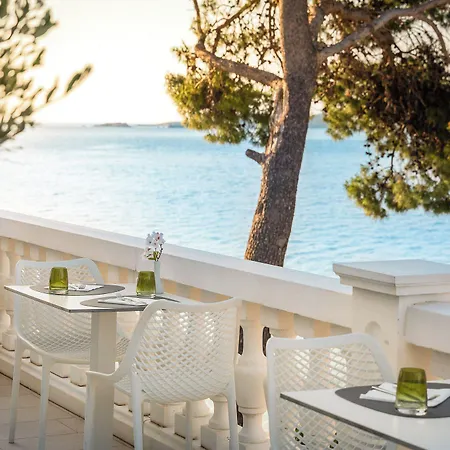 منتزه العطل Bellevue Maradiso Village By Aminess 4*